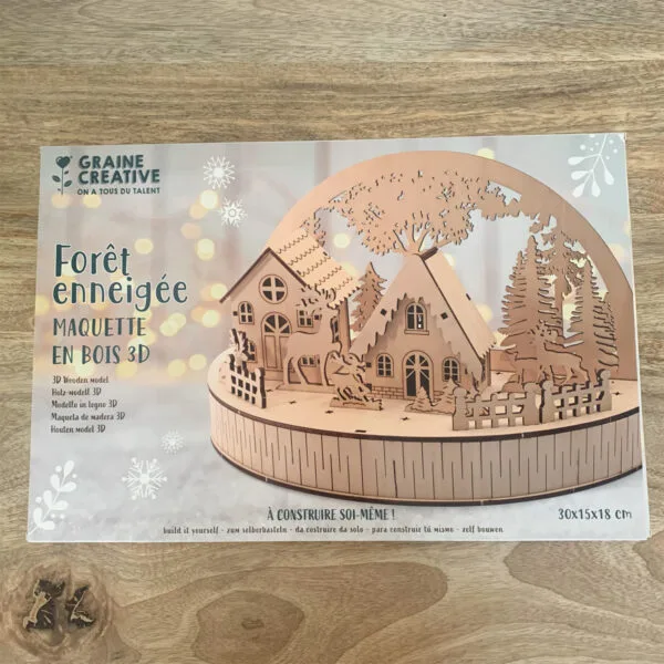 Maquette 3D en bois – Forêt enneigée